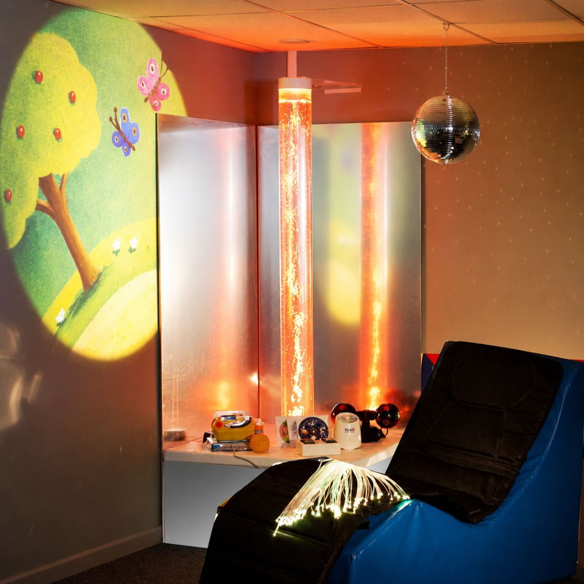 Corner Sensory Room Package with bubble tube in corner