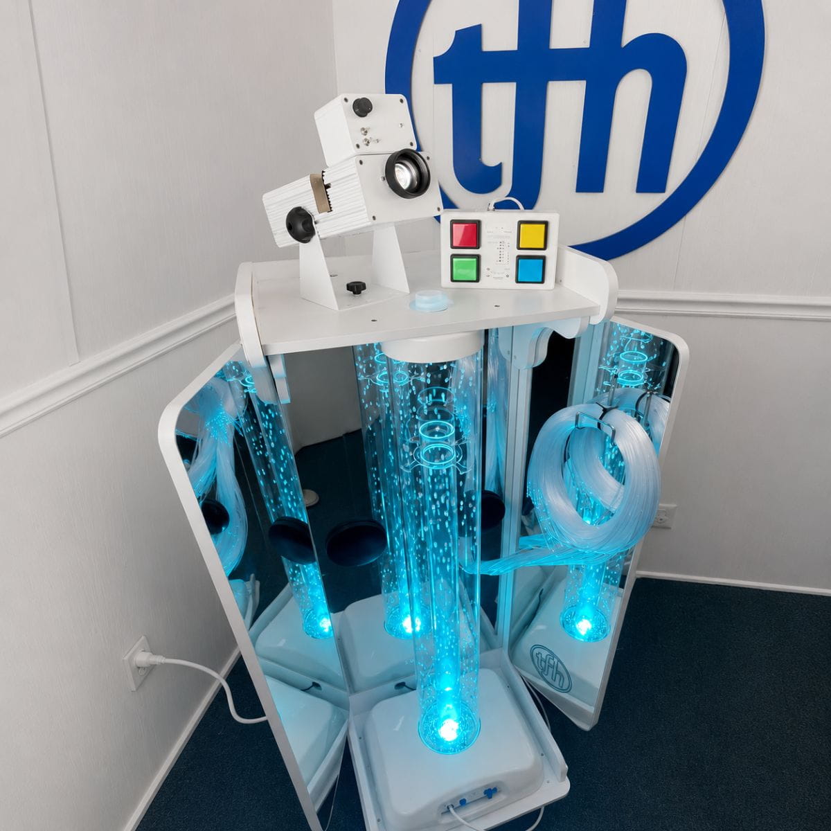 Vecta Delight Mobile Sensory Station open to see all sensory equipment